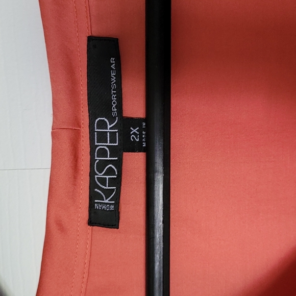Kasper 2X scoop neck top in tangerine colour - Picture 3 of 4